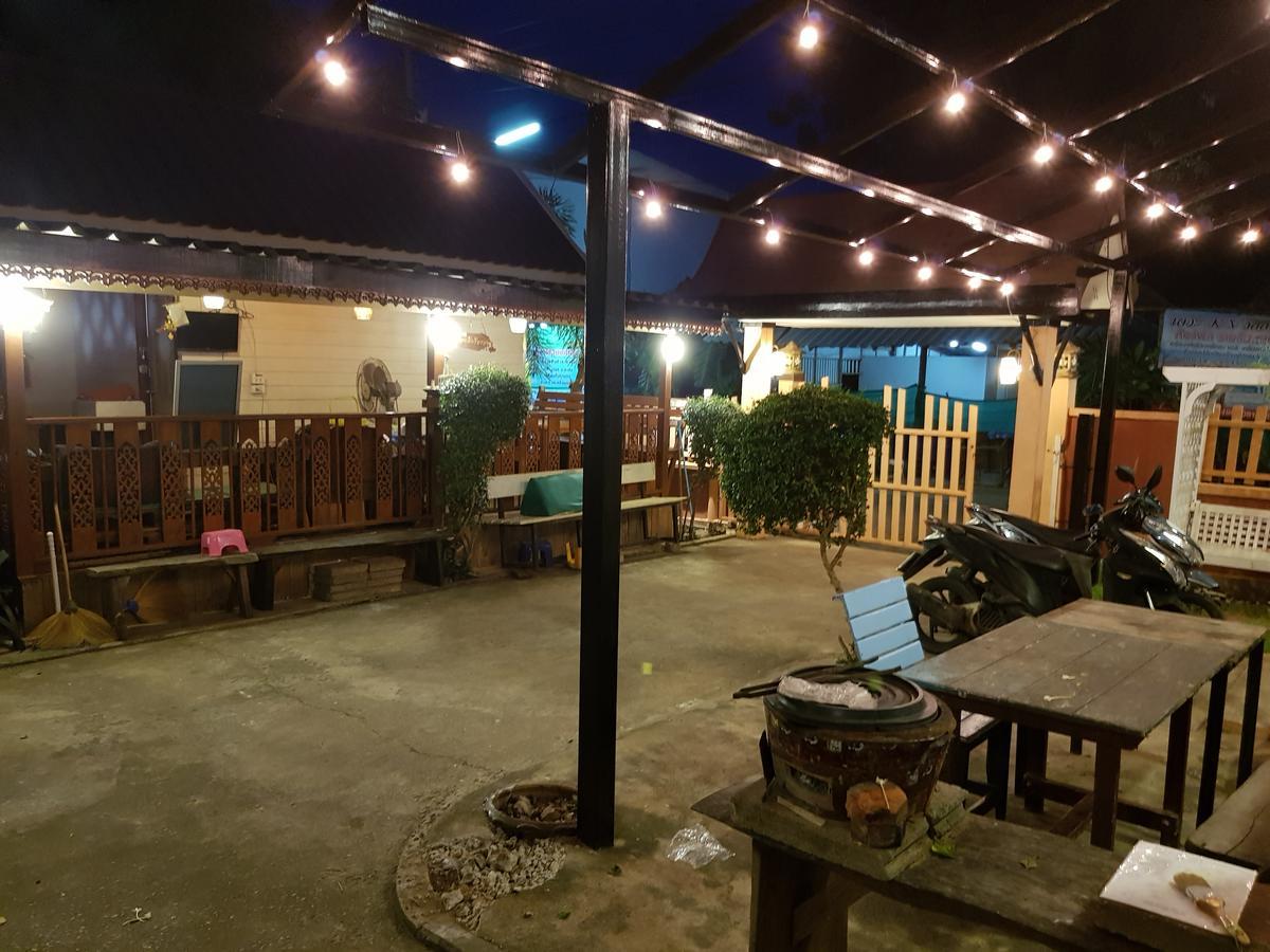 Thaihouse Ko Lan Exteriér fotografie