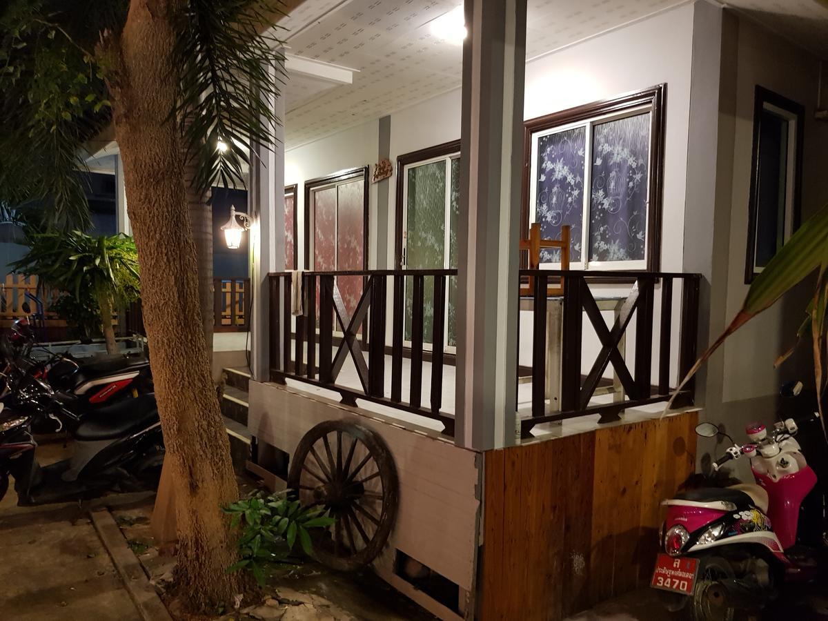 Thaihouse Ko Lan Exteriér fotografie